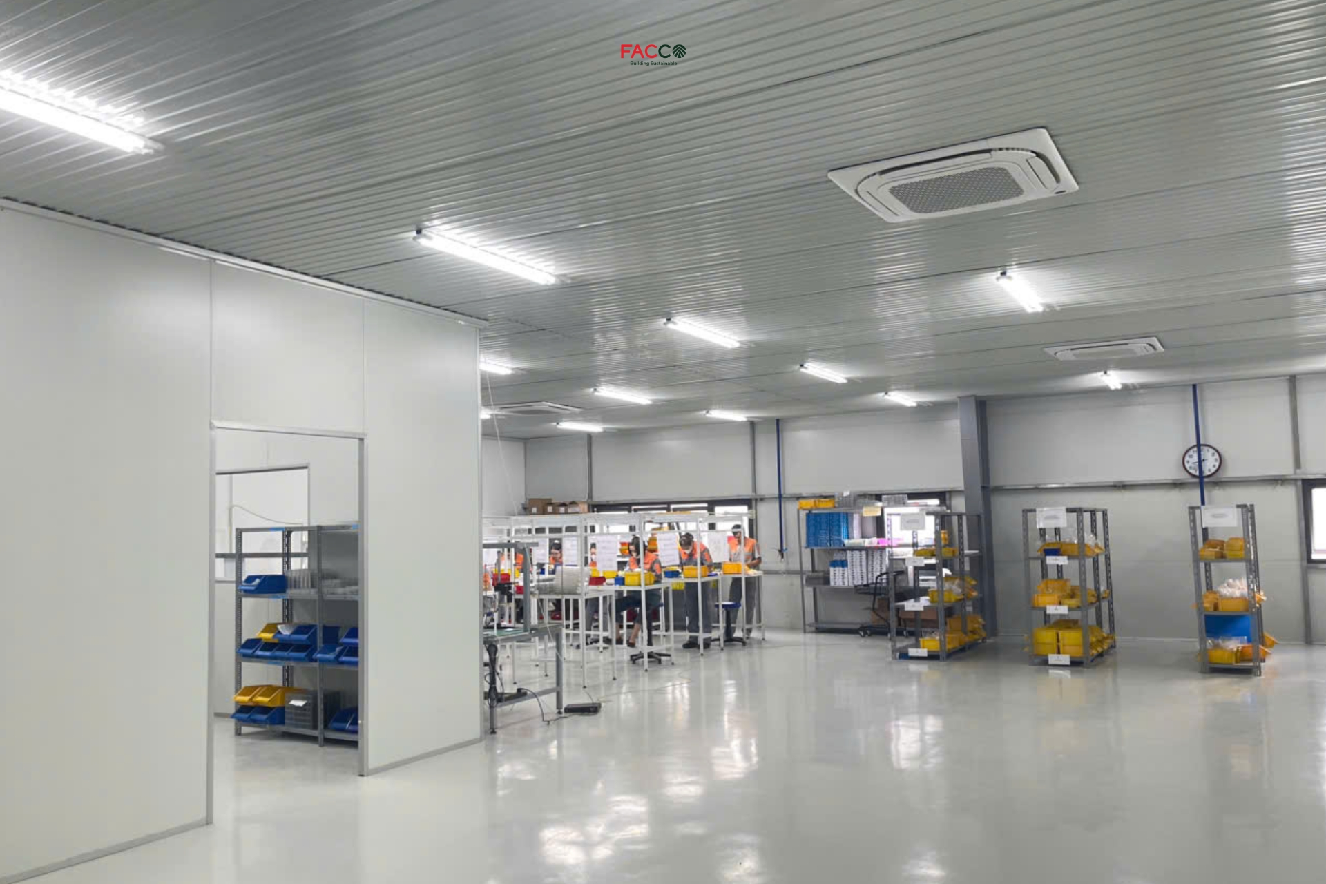 Nhà máy sạch sẽ, khang trang