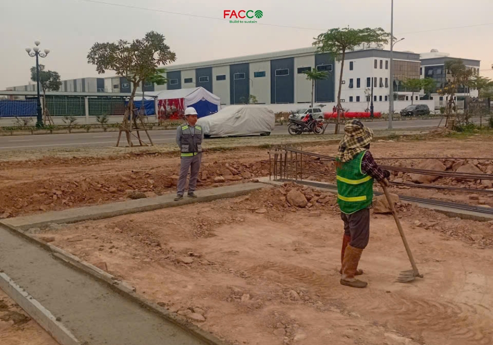 Cán bộ Facco giám sát trực tiếp công trường