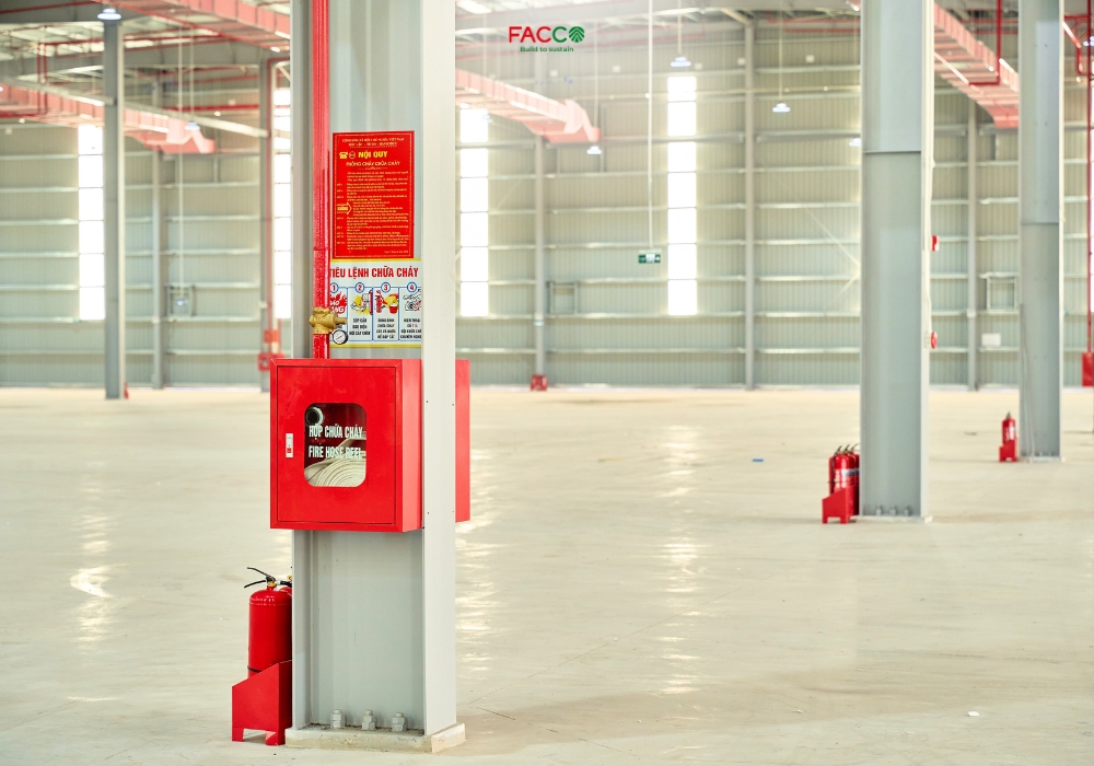 Kho logistics kết cấu thép trang bị hệ thống PCCC hiện đại