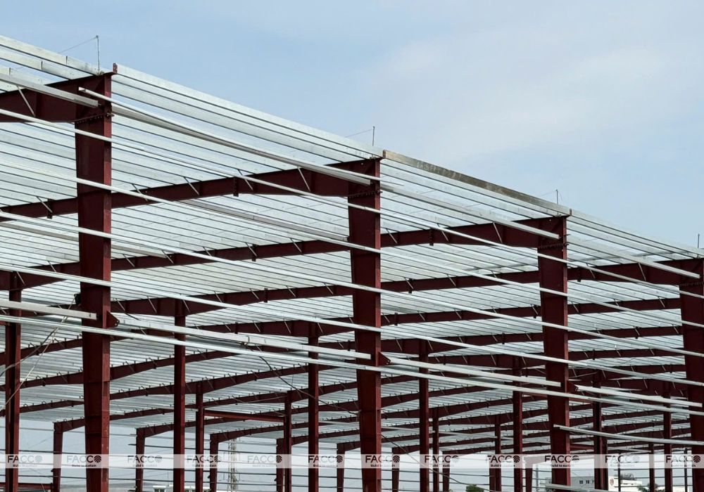 Sơn chống cháy bảo vệ bề mặt thép trước tác động của môi trường
